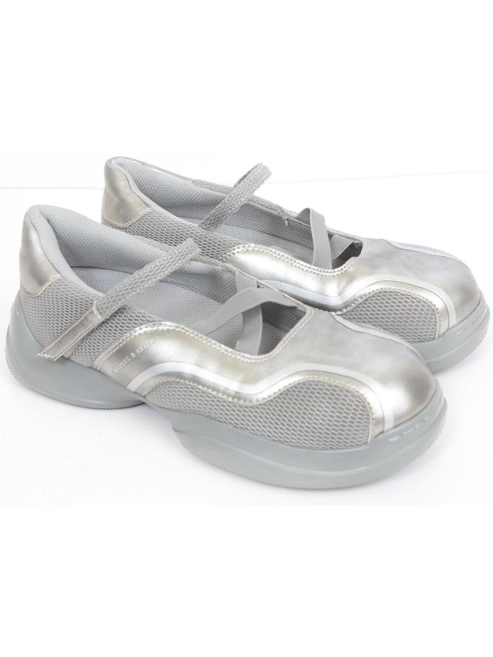 Charles & Keith Casey 8 Metallic Silver Mesh Mary Jane Platform Chunky Sneaker